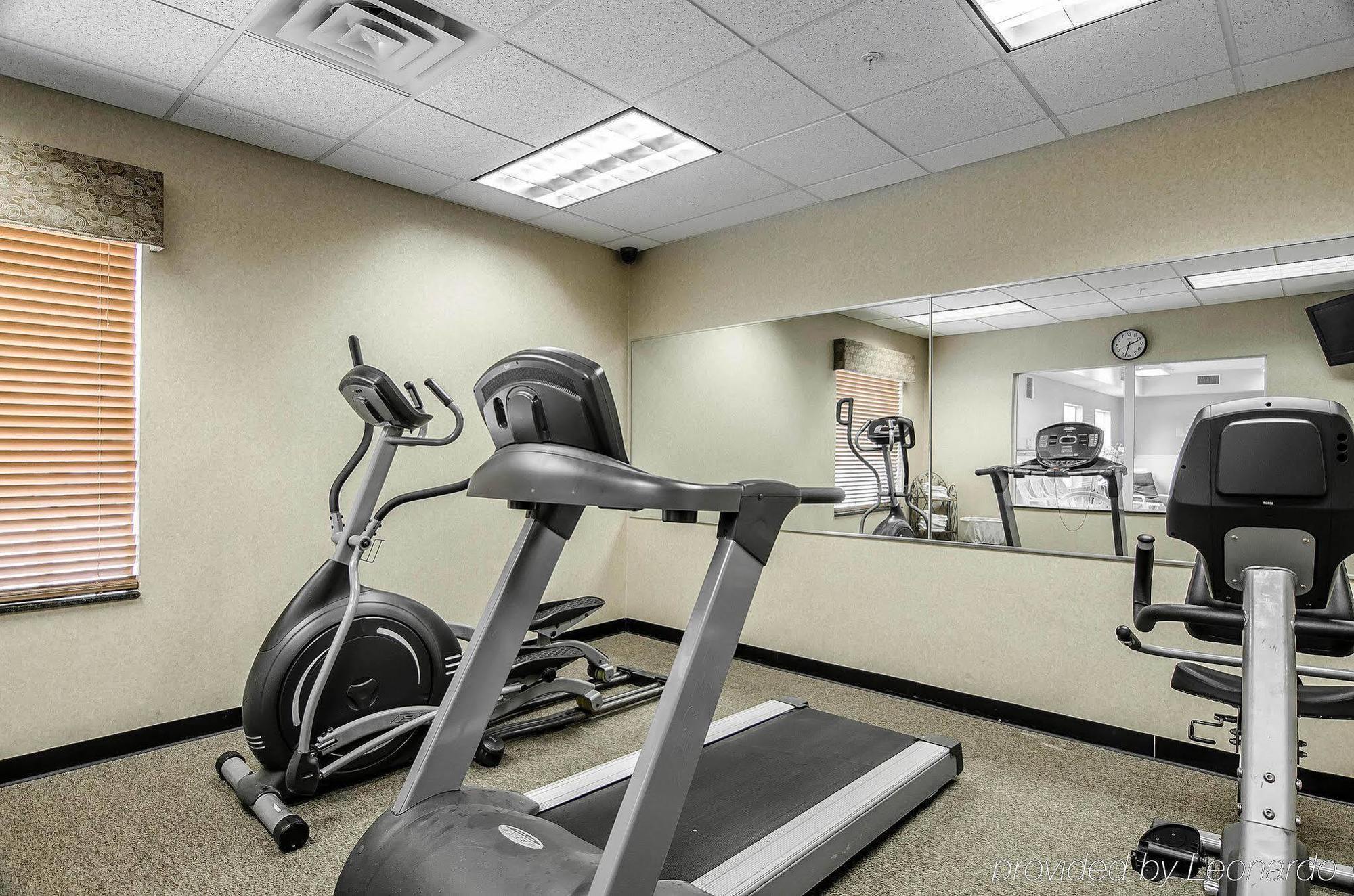 Comfort Inn & Suites Van Buren - Fort Smith Bagian luar foto