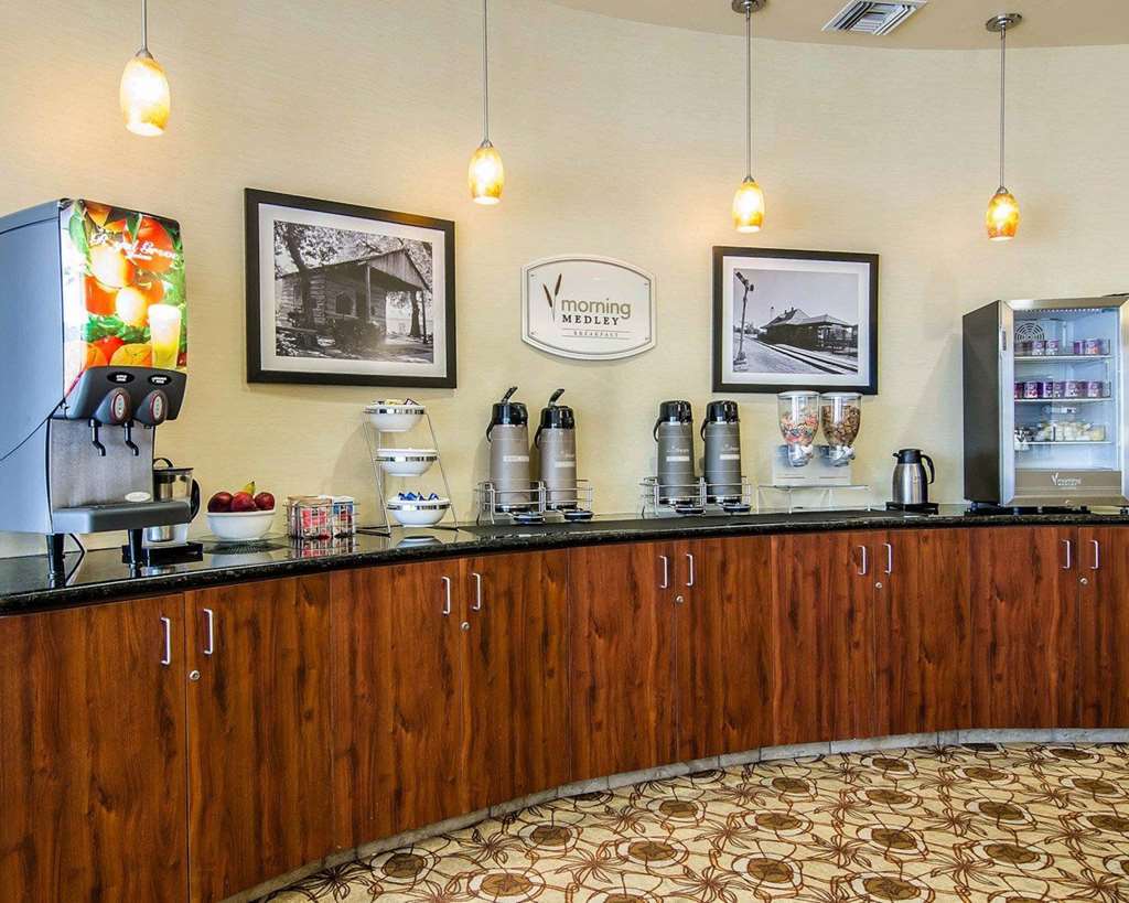 Comfort Inn & Suites Van Buren - Fort Smith Restoran foto